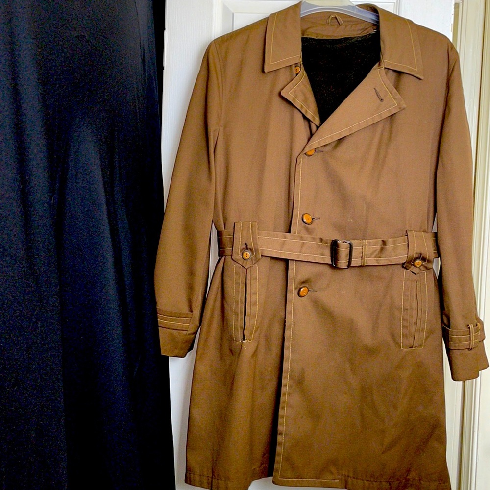 Women’s L/XL stylish dark brown belted coat with removable warm insert